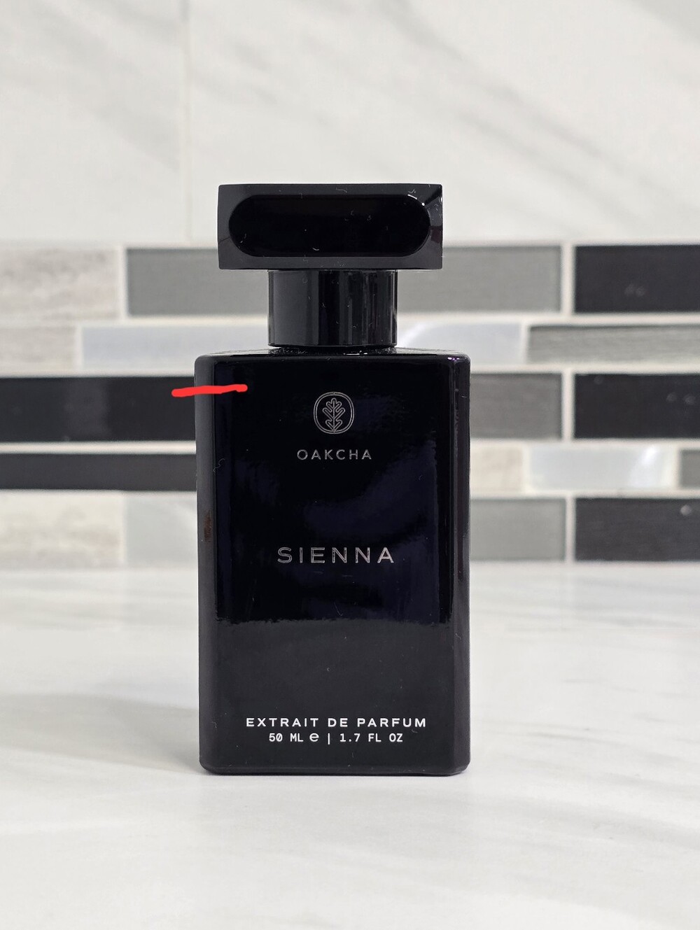 Sienna oakcha - good girl blush carolina herrera